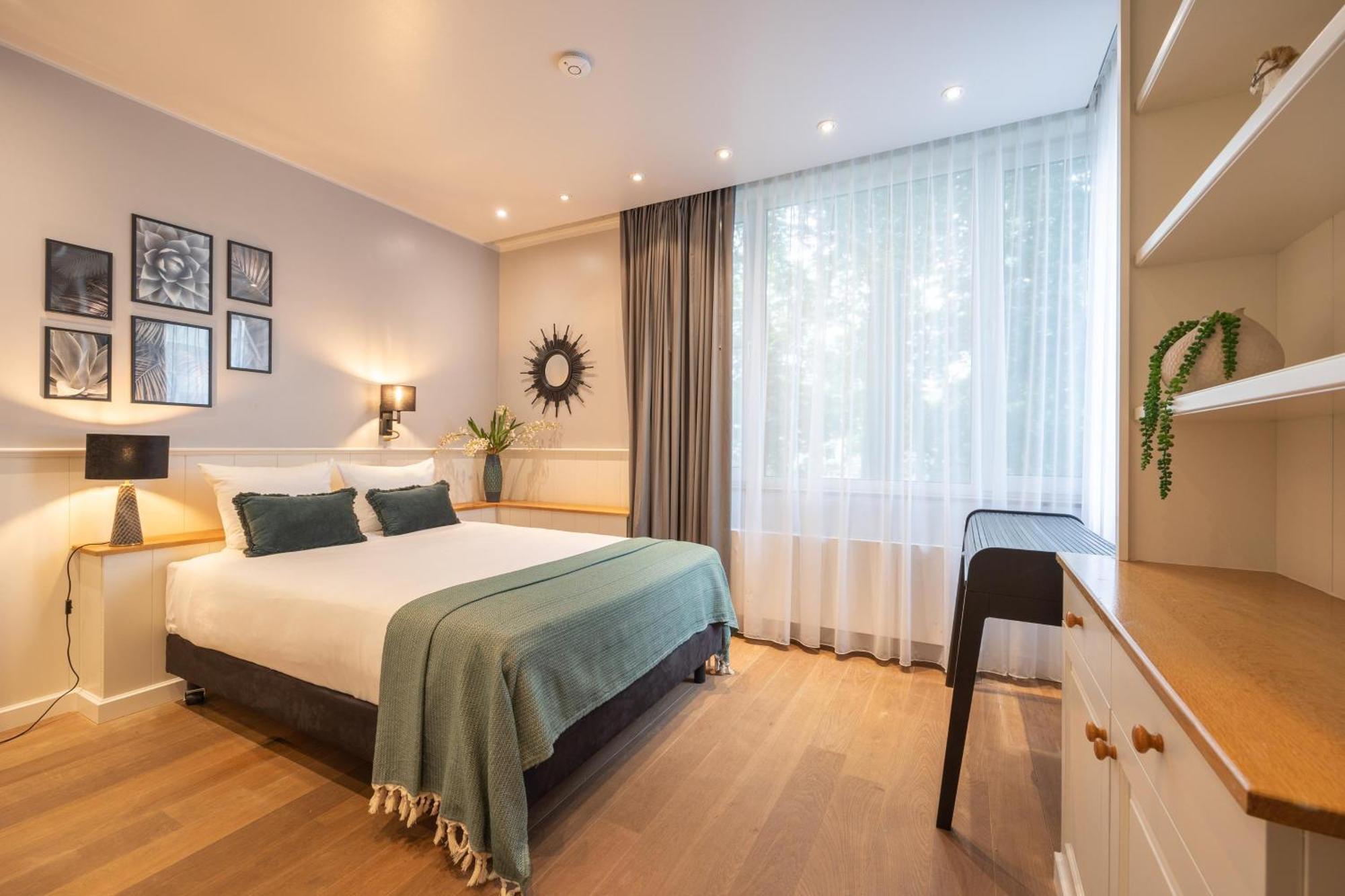 Leonardo Hotel Antwerp The Plaza Ngoại thất bức ảnh