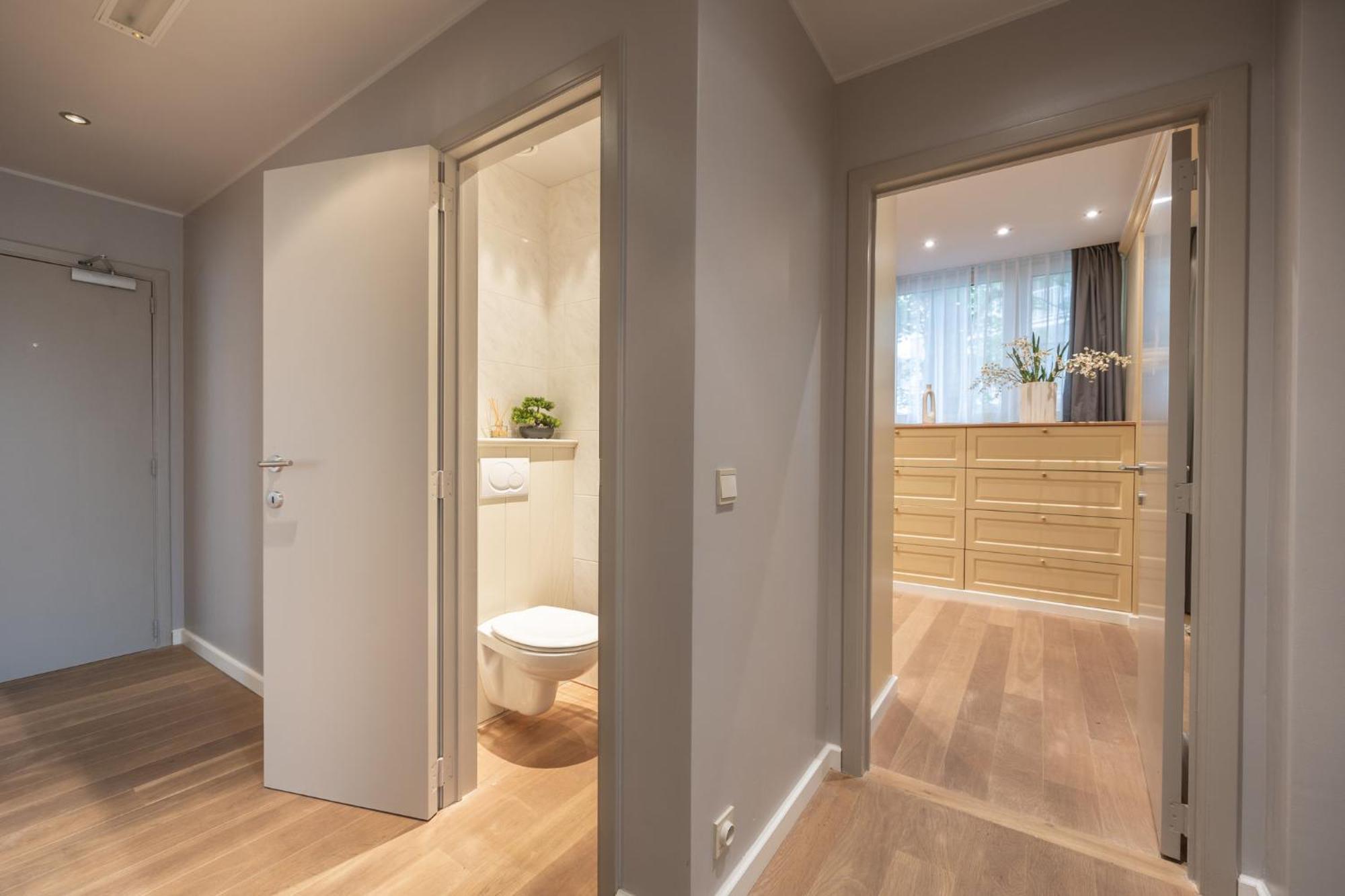 Leonardo Hotel Antwerp The Plaza Ngoại thất bức ảnh